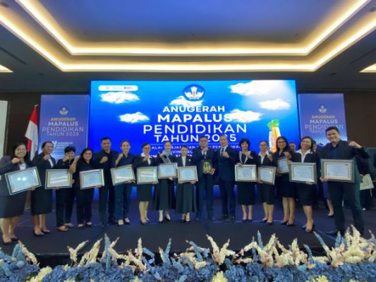 Ny. Cherry Thungari, Bunda PAUD Sangihe, Terima Apresiasi Tingkat Nasional 2025 10 Ny. Cherry Thungari, Bunda PAUD Sangihe, Terima Apresiasi Tingkat Nasional 2025