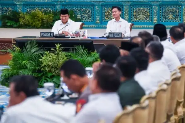 Presiden Prabowo Subianto Siap Pecat Pejabat Negara yang Tak Setia ke Rakyat