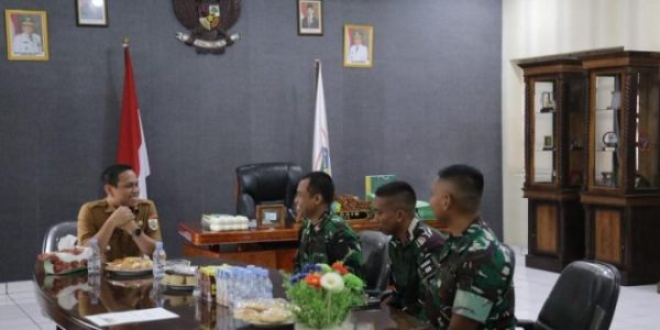 Walikota Kotamobagu Menerima Audiens Komandan Batalyon Yonif TP 868