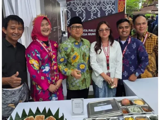 Meyvi Christine Lumangkun Dampingi SPPG Balangga 2 Tetebatu Terima Penghargaan Inspiradaya