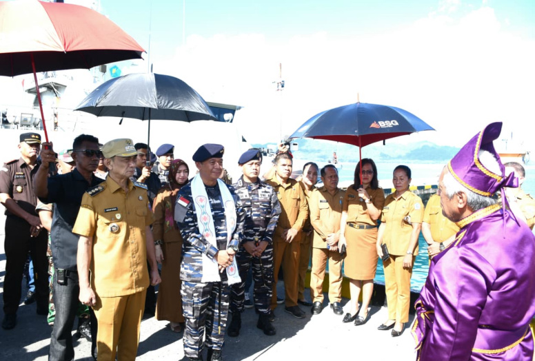 TNI AL-DANKODAERAL VIII Laksanakan Kunjungan Kerja ke Melonguane Kabupaten Kepulauan Talaud