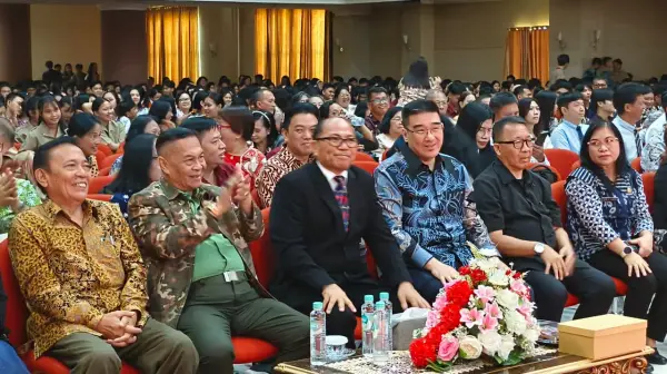 Kesaksian Iman Prof Starry Rampengan di Ibadah PELSIS-JTE: Saya Dijamah dan Terima Mukjizat