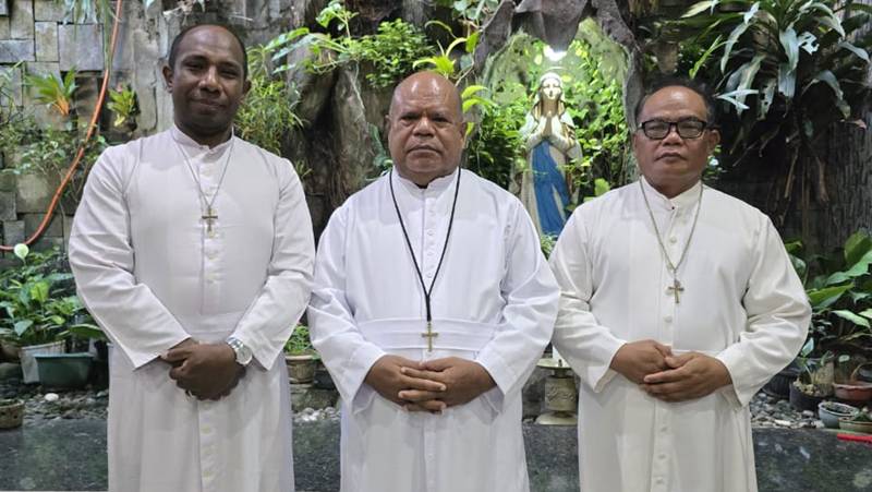Tiga Frater CMM Indonesia Mulai Misi Baru di Bumi Cendrawasih