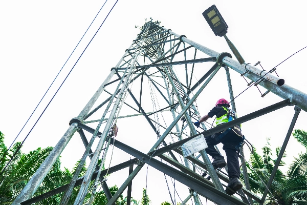 Didukung 208 Ribu BTS, Indosat Antisipasi Ledakan Trafik Data Nataru