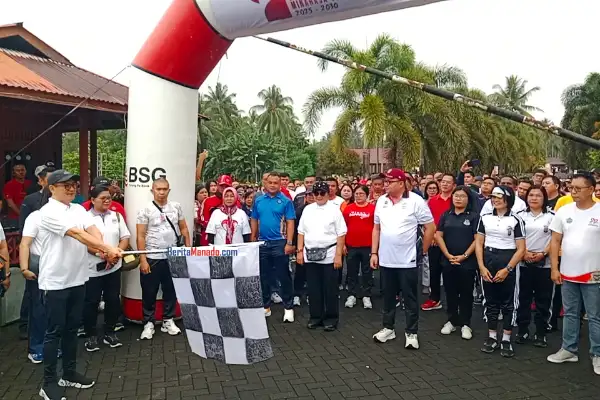 Satu Tahun Kepemimpinan Joune Ganda–Kevin Lotulung, ASN Minahasa Utara Tunjukkan Soliditas Lewat Jalan Sehat