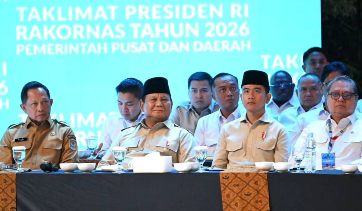 Ganti Atap Seng dengan Genteng, Prabowo Ingin Ubah Wajah Kota dan Desa Indonesia