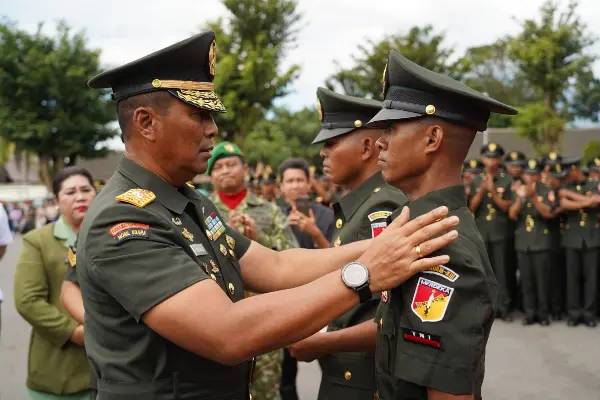 Kasdam XIII/Merdeka Tutup Dikmata TNI AD Gelombang III, Prajurit Muda Diminta Junjung Sapta Marga