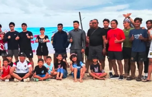 Hardinan Sangkoy Tutup Lomba Gulat Pantai Perdana di Manado, Tekankan Sportivitas dan Warisan Budaya 8 Hardinan Sangkoy Tutup Lomba Gulat Pantai Perdana di Manado, Tekankan Sportivitas dan Warisan Budaya