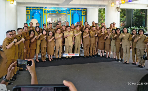 Gubernur Yulius Selvanus Terapkan WFH di Pemprov Sulut 8 Gubernur Yulius Selvanus Terapkan WFH di Pemprov Sulut