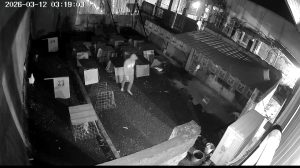 Aksi Pencurian Ayam Tertangkap Kamera CCTV, Kerugian Capai Rp5 Juta