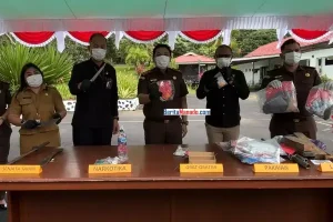 Didominasi Kasus Asusila, Kejari Minahasa Utara Musnahkan Barang Bukti 11 Perkara Inkracht