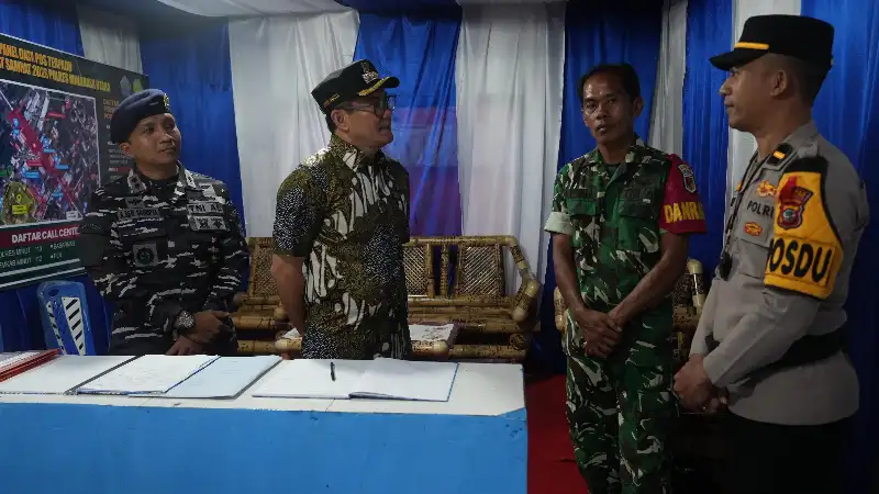 Pastikan Keamanan Lebaran, Bupati Joune Ganda Turun Langsung ke Pos Pengamanan