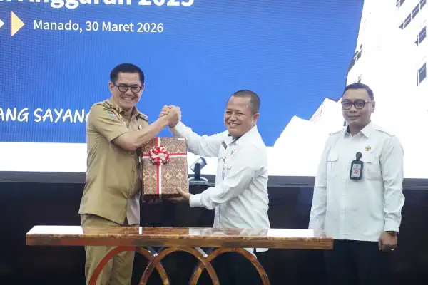 Dorong Transparansi Daerah, Joune Ganda Serahkan LKPD Unaudited ke BPK RI 3 Dorong Transparansi Daerah, Joune Ganda Serahkan LKPD Unaudited ke BPK RI