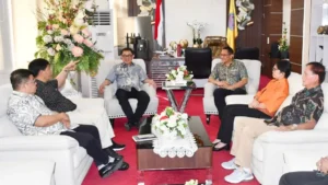 Momen Keakraban Rektor Unsrat dan Unima Bahas Masa Depan Pendidikan Dokter di Sulut