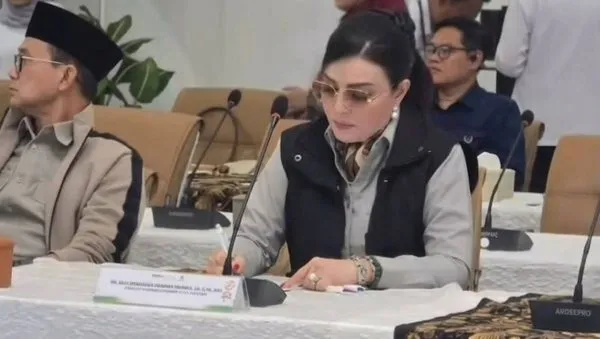Christiany Eugenia Paruntu bersama Komisi VI DPR RI saat kunjungan kerja meninjau operasional PT Pupuk Kujang dan membahas penguatan industri pupuk nasional.