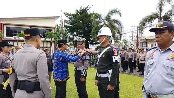 Apel Gelar Pasukan Operasi Ketupat Samrat Digelar, Wali Kota Hengky Honandar Bertindak Sebagai Irup
