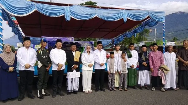 Hengky Honandar Sampaikan Pesan Menyentuh di Salat Id, Fokus pada Keselamatan dan Kebersamaan