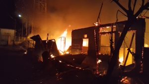 Jelang Sahur, Kebakaran Hanguskan Rumah Warga di Bitung, Korban Sebut Api dari Rumah Sebelah