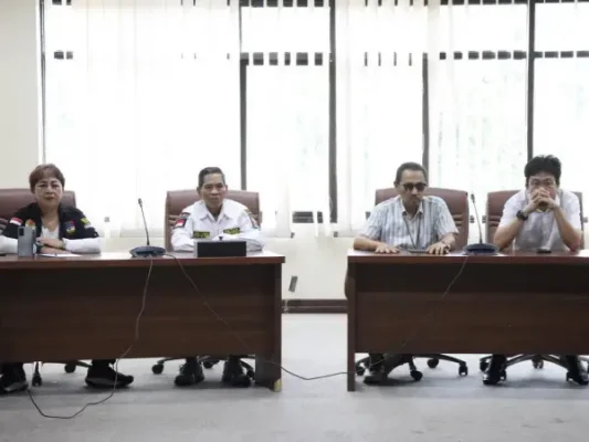 Rapat Dengar Pendapat Lintas Komisi, DPRD Sulut Terima Sejumlah Masukan Dari GEMASS Sulut 16 Rapat Dengar Pendapat Lintas Komisi, DPRD Sulut Terima Sejumlah Masukan Dari GEMASS Sulut