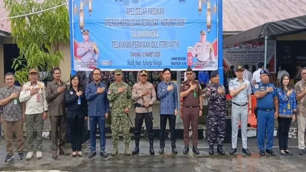Apel Operasi Ketupat 2026 di Sangihe, Bupati Thungari Minta Pengamanan Idulfitri Maksimal 9 Apel Operasi Ketupat 2026 di Sangihe, Bupati Thungari Minta Pengamanan Idulfitri Maksimal