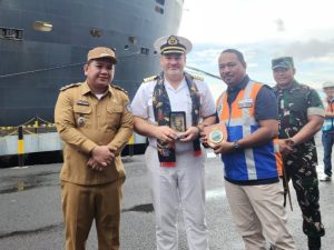 Pelabuhan Bitung Kembali Disinggahi Kapal Pesiar RMS Queen Mary 2, GM Pelindo dan Pemerintah Sambut Antusias