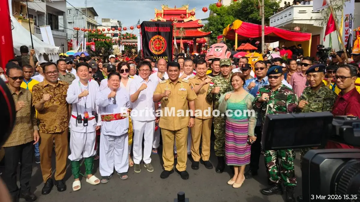Yulius Selvanus–Victor Mailangkay Hadiri Cap Go Meh Kota Manado, Simbol Harmoni Sulut