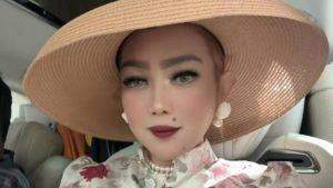 Istri Gubernur Kaltim Buka Suara soal Gaya Noni Belanda: “Hidup Cuma Sekali”