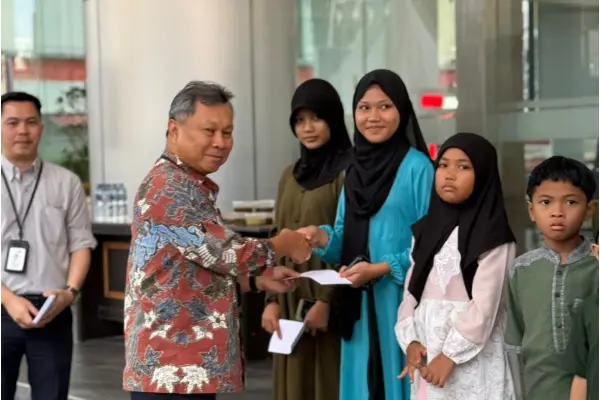 Ngabuburit Sambil Dukung UMKM, KUR Fest 2026 Resmi Dibuka Bank SulutGo