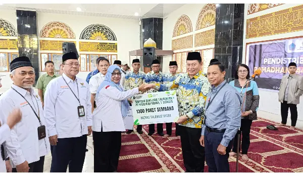 Pegadaian Kanwil V Manado Konsisten Berbagi, 1.300 Paket Sembako Disalurkan ke Mustahik