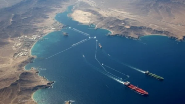 Iran Buka Selat Hormuz untuk Semua Kapal Kecuali AS dan Israel 8 Ilustrasi Selat Hormuz (AI)