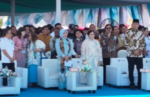 Istri Menteri PKP Hadiri Paskah Nasional di Manado, Ribuan Umat Padati Kawasan Megamas