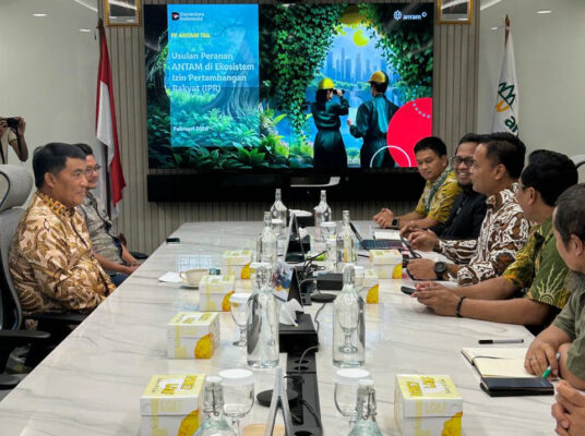 Gubernur Yulius Selvanus Gandeng PT Antam, Perjuangkan Harga dan Nasib Penambang Sulut
