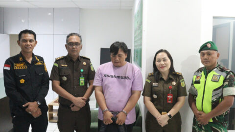 Tim Tabur Kejati Sulut Berhasil Amankan Buronan Kasus Kehutanan yang Masuk DPO