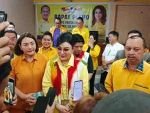 Christiany Eugenia Paruntu Titip Pesan Haru ke Kader GOLKAR Sulut