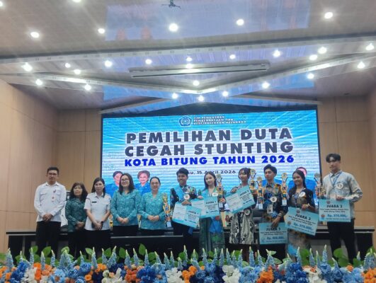 Ellen Honandar Sondakh Serahkan Hadiah Juara I, Duta Stunting Aertembaga Tampil Gemilang