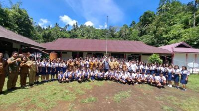 Sekolah dan Gereja di Kecamatan Tombulu Dapat Perhatian Wapres Gibran