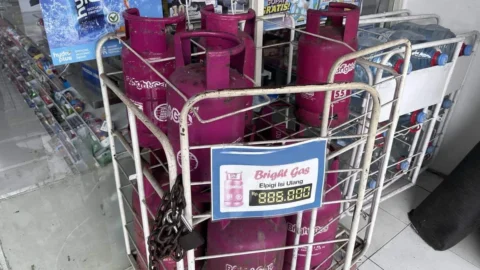 Tabung Bright Gas LPG 12 kg dan 5,5 kg di agen resmi Pertamina wilayah Sulawesi Utara, April 2026