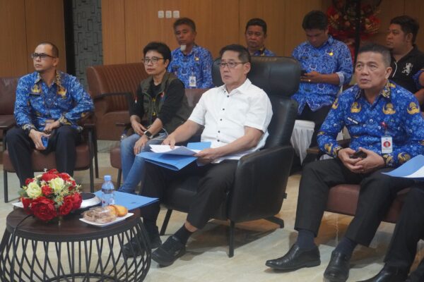 Respons Cepat Pemkot Bitung, Hengky Honandar Ikuti Rakor Nasional Usai Gempa 7,6 SR 1 Respons Cepat Pemkot Bitung, Hengky Honandar Ikuti Rakor Nasional Usai Gempa 7,6 SR