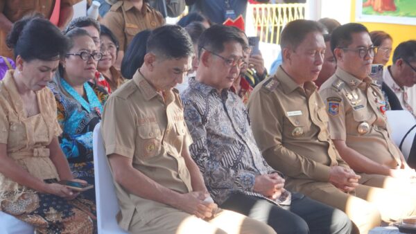 Revitalisasi Pendidikan Diresmikan Mendikdasmen, Bitung Siap Lahirkan Generasi Unggul dan Berdaya Saing 8 Revitalisasi Pendidikan Diresmikan Mendikdasmen, Bitung Siap Lahirkan Generasi Unggul dan Berdaya Saing