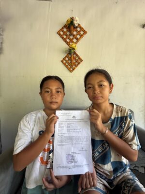 Diduga Digelapkan Oknum Karyawan Adira Finance, Mobil Milik Meske dan Mince Raib, Korban Tuntut Keadilan