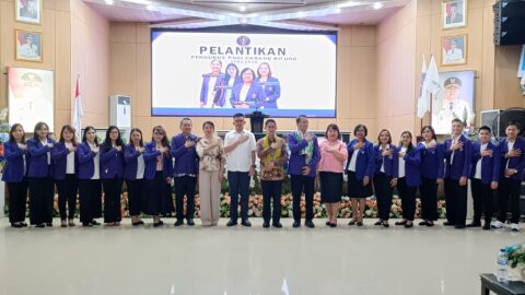 Hadiri Pelantikan Pengurus PDGI Bitung, Wali Kota Hengky Honandar Tekankan Penguatan Layanan Kesehatan Gigi