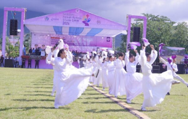 Paskah Remaja GMIM 2026 di Bitung Sukses Digelar, Puluhan Ribu Peserta Dongkrak UMKM Lokal