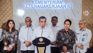 Menaker Imbau WFH Sehari Seminggu, Siapa Saja yang Dikecualikan?