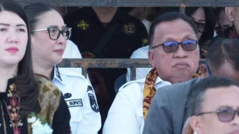 Robby Dondokambey – Vanda Sarundajang Kompak Hadiri Perayaan Paskah Nasional 2026