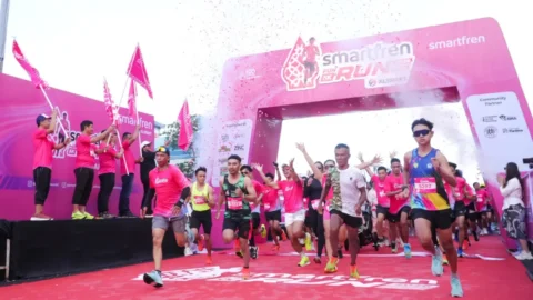 SmartFren Fun Run Manado 2026 Perkuat Pengalaman Digital
