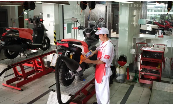 Promo Servis Honda di AHASS Mulai Rp65 Ribu, Dapat Banyak Bonus Gratis 8 Promo Servis Honda di AHASS Mulai Rp65 Ribu, Dapat Banyak Bonus Gratis