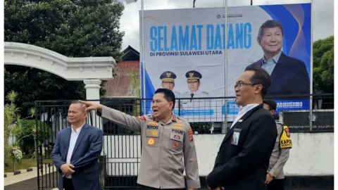 Jelang Paskah Nasional, Kapolda Sulut dan Komisaris Angkasa Pura Tinjau VVIP Bandara Sam Ratulangi