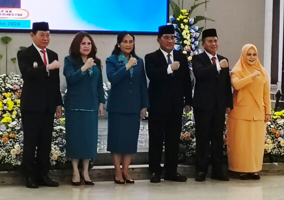 Tahlis Gallang Resmi Dilantik Jadi Sekprov Sulut, Yulius Selvanus Sampaikan Pesan Penting
