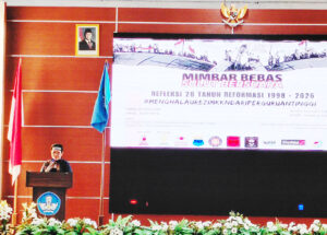 Refleksi 28 Tahun Reformasi, Gubernur Yulius Selvanus Serukan Perang Melawan Korupsi dan Perkuat Demokrasi