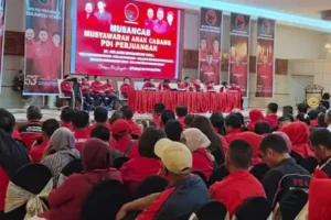 Ribuan Kader Banteng Berkumpul di Kotamobagu, Olly Dondokambey Kirim Pesan Tegas Soal Soliditas